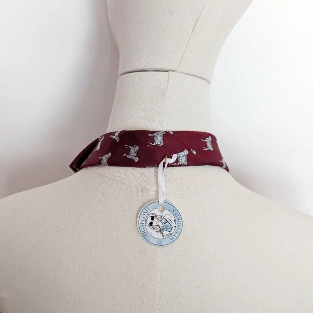 NWT Ogsplosh Unisex Ascot Scarf Wine Sheep Print Size Medium